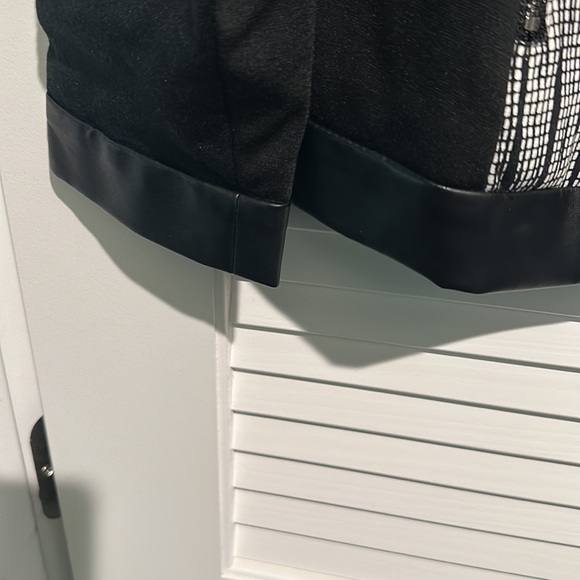 NWOT RAFAELLA Zip Front Jacket with Faux Leather Trim and two zipped pockets-18W - Picture 3 of 8